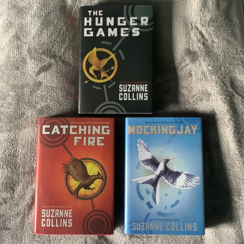 GOOD CONDITION: HARDCOVER HUNGER GAMES TRILOGY